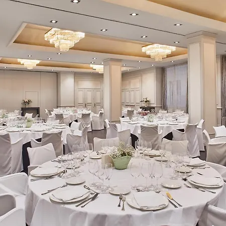Отель Silken Reino De Aragon 4*