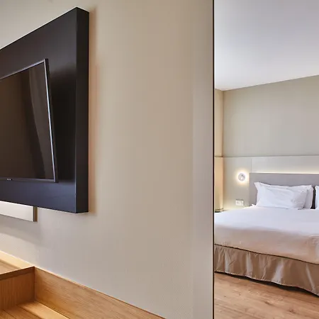 Szálloda Silken Reino De Aragon