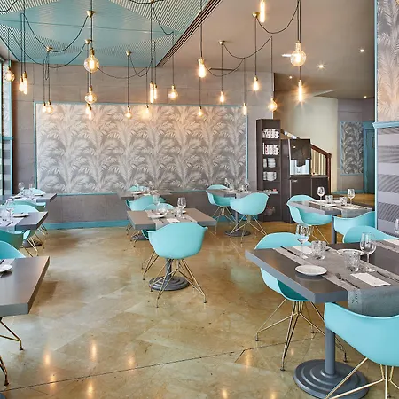 Silken Reino De Aragon Отель 4*