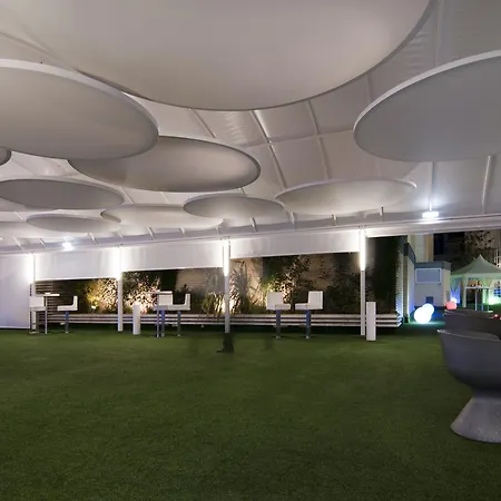 Szálloda Silken Reino De Aragon