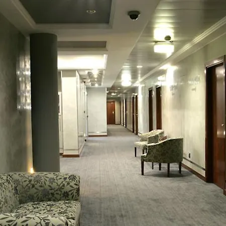 Silken Reino De Aragon Отель 4*